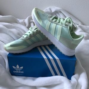 ADIDAS FLB RUNNER